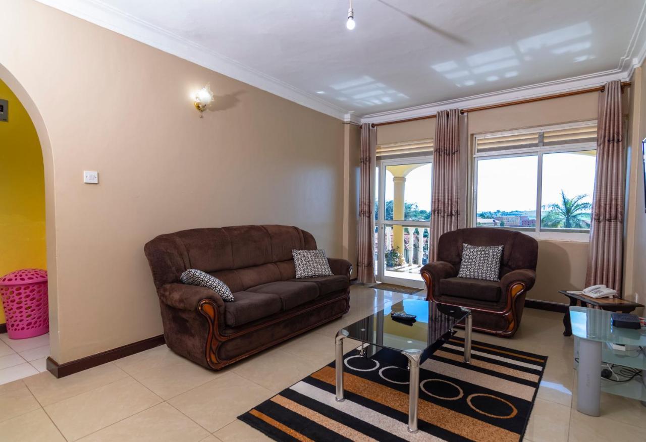 Karibu Bb Suites Entebbe Ngoại thất bức ảnh