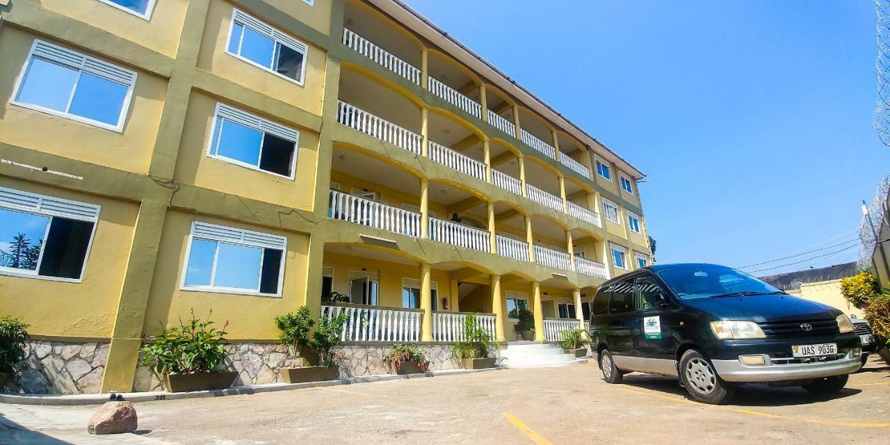 Karibu Bb Suites Entebbe Ngoại thất bức ảnh